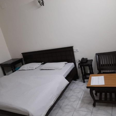 Chandīgarh Hotel Victoria מראה חיצוני תמונה